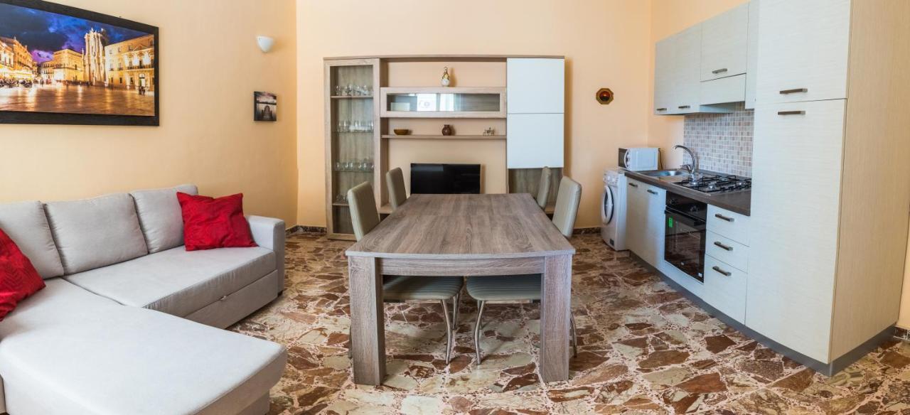 Case Vacanze San Giovanni Syrakusa Exteriör bild
